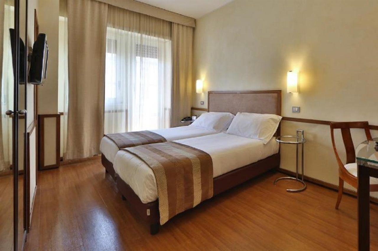 Best Western Hotel Piccadilly Roma Exterior foto